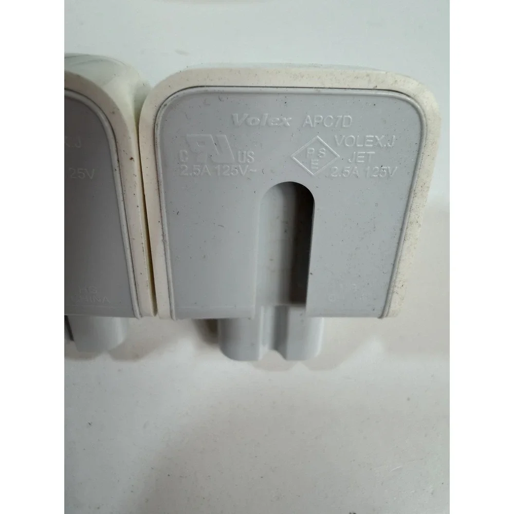 Lot of Apple MagSafe 60W, 85W Power Adapters & Cables (For Parts/As Is)